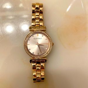 Brand new never worn Ellen Tracy rose gold watch